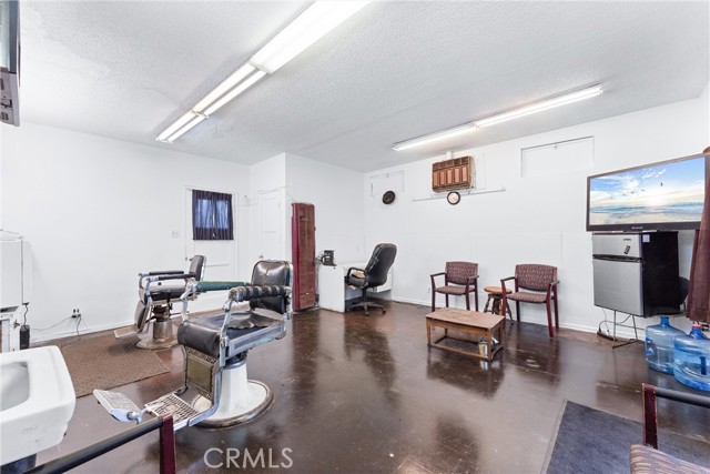 1704 W 2nd Street, Santa Ana CA: https://media.crmls.org/medias/d8db3d89-f2b2-4ec2-8a02-a9e8670b5566.jpg