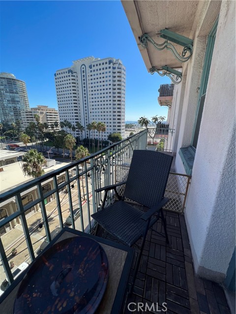 MLS# OC23207496