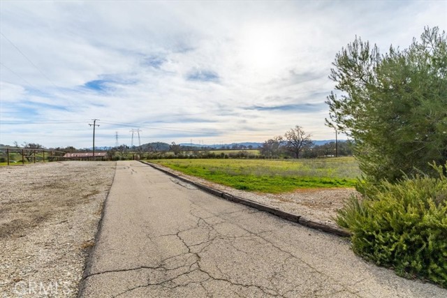 Detail Gallery Image 53 of 53 For 698 Vaquero Road, Templeton,  CA 93465 - 2 Beds | 2 Baths