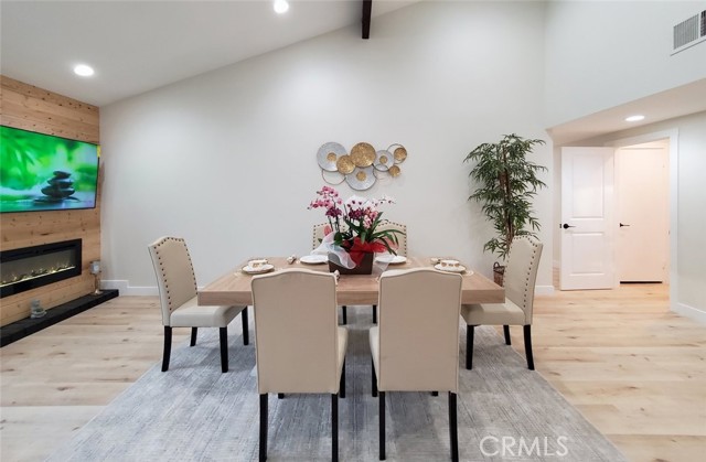 1427 N Cannon Street, Orange CA: https://media.crmls.org/medias/d8dbef1c-389f-4bb8-84db-fc5cccde788b.jpg