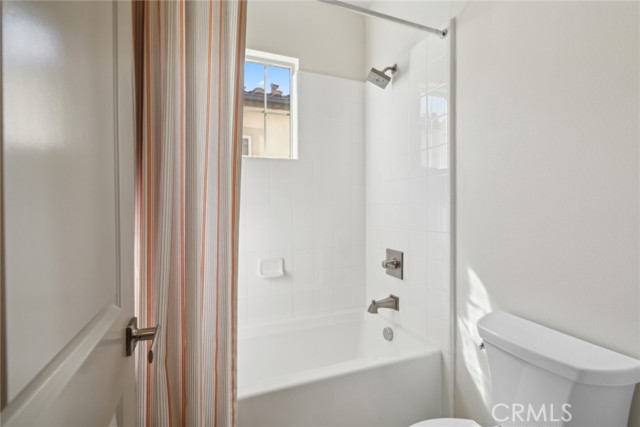 Detail Gallery Image 31 of 37 For 53 Westover, Irvine,  CA 92620 - 5 Beds | 4/1 Baths