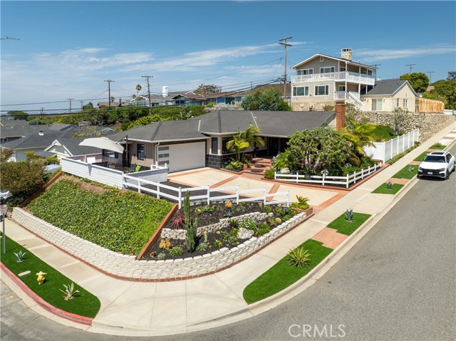 Detail Gallery Image 2 of 75 For 428 Avenida De Jose, Redondo Beach,  CA 90277 - 3 Beds | 2 Baths