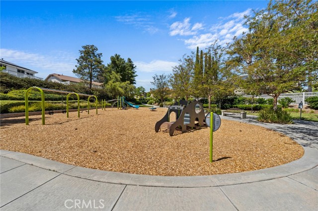 32409 Favara Drive, Temecula CA: https://media.crmls.org/medias/d8dc9364-36a5-46cb-846a-884418d44b6e.jpg