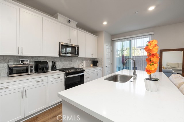 Detail Gallery Image 12 of 39 For 28246 Heirloom Drive #139,  Temecula,  CA 92591 - 4 Beds | 2/1 Baths