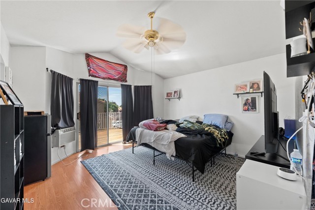 Detail Gallery Image 13 of 19 For 38145 Lido, Palmdale,  CA 93552 - 4 Beds | 3 Baths