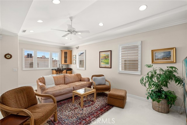 Detail Gallery Image 40 of 48 For 521 via Lido Nord, Newport Beach,  CA 92663 - 5 Beds | 4/2 Baths