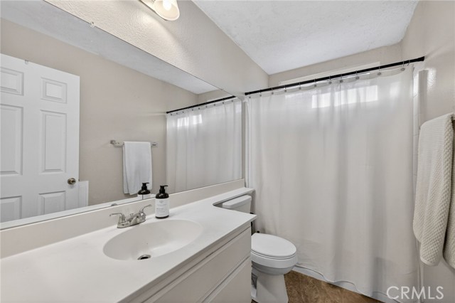 Detail Gallery Image 35 of 55 For 29737 Calle Palmas, Temecula,  CA 92591 - 4 Beds | 3 Baths