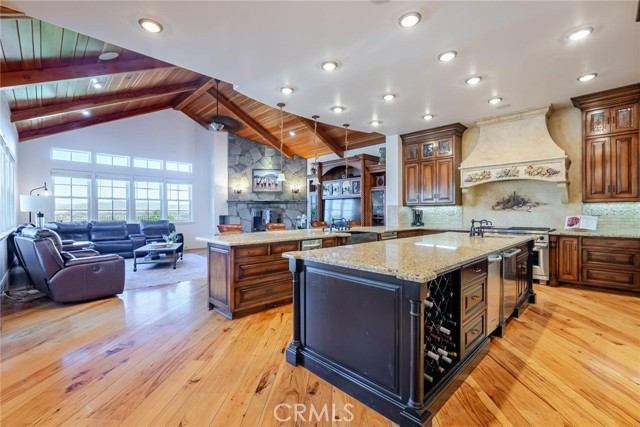 Image 11 of 74 For 25532 Oak Meadow Drive