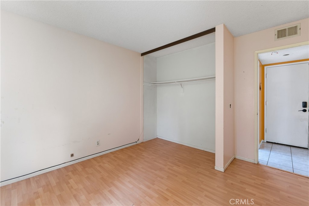 MLS #SR25260428 image #11