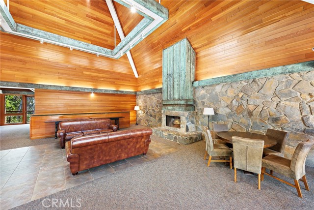 10212 St Cloud, North Tustin CA: https://media.crmls.org/medias/d8e25889-12bb-435f-8900-9ebf1bb5858f.jpg