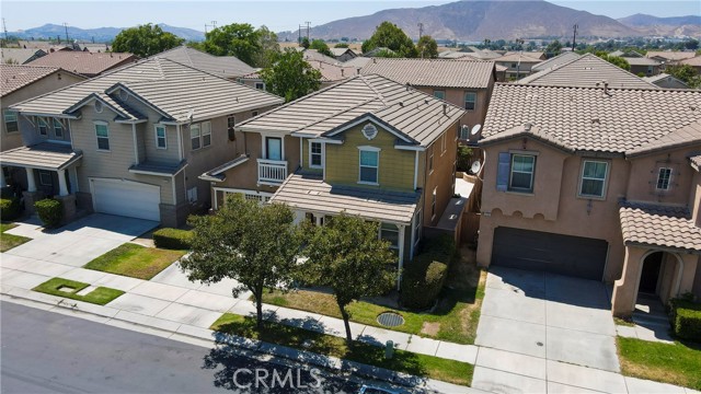 1765 Yvonne Court, Riverside CA: https://media.crmls.org/medias/d8e2b5cd-e775-4ffe-bf34-7af372bea252.jpg