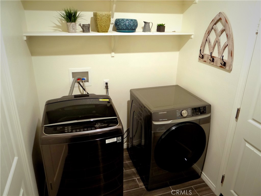 Laundry Room/ Garage Entry