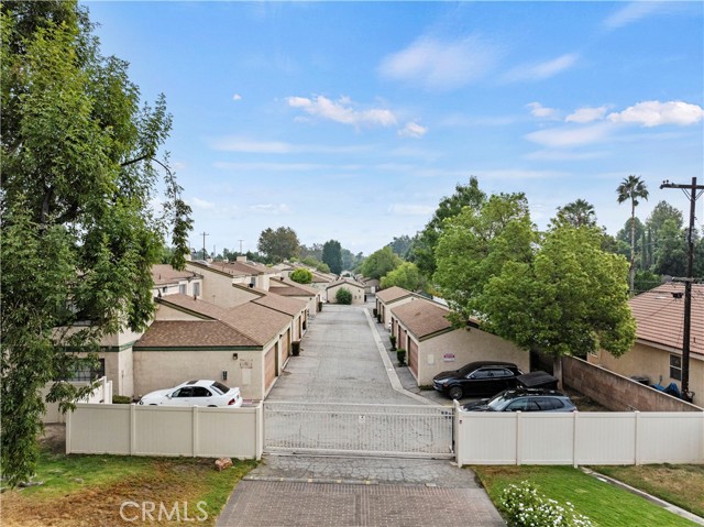 19654 Roscoe Boulevard, D photo 4