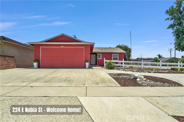 224 E Nubia Street, Covina CA: https://media.crmls.org/medias/d8e43bea-2a89-4382-80be-0f6244240c88.jpg