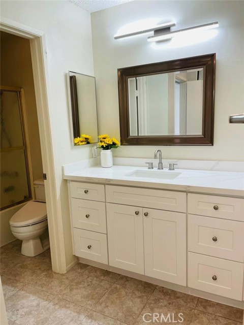 267 Stanford Court, Irvine CA: https://media.crmls.org/medias/d8e45a78-45d5-4e75-b623-ee31c1124d4a.jpg