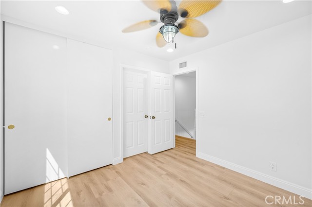 20 Grant, Irvine CA: https://media.crmls.org/medias/d8e4d387-c487-47c4-bf5c-61848b8b5787.jpg