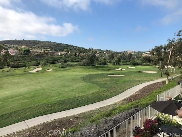68 Avenida Cristal, San Clemente CA: https://media.crmls.org/medias/d8e5039c-f9c2-4bde-9589-8446eba15c47.jpg