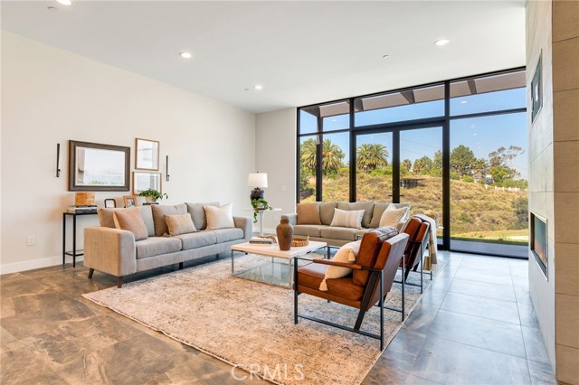 Detail Gallery Image 14 of 71 For 1922 Edgefair Ln, Redlands,  CA 92373 - 3 Beds | 3/1 Baths
