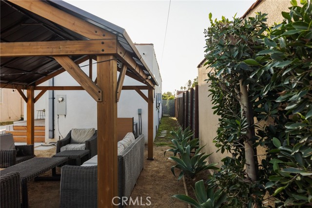 Detail Gallery Image 21 of 57 For 6418 3rd Ave, Los Angeles,  CA 90043 - 3 Beds | 2 Baths