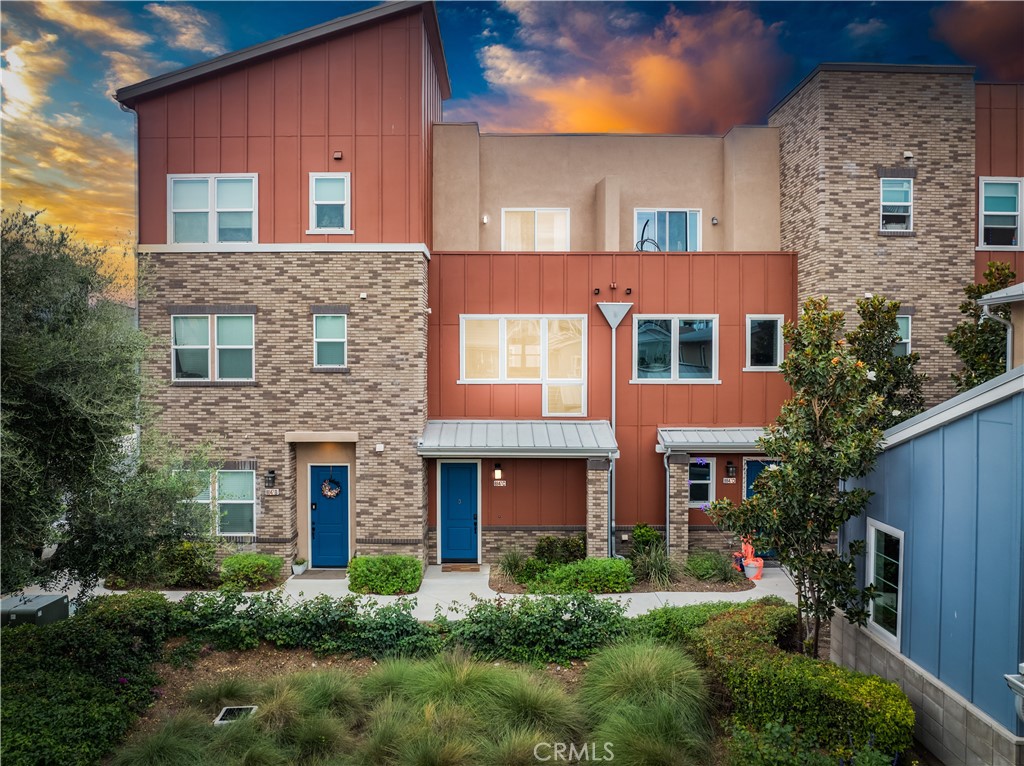 8847 Jacaranda #C