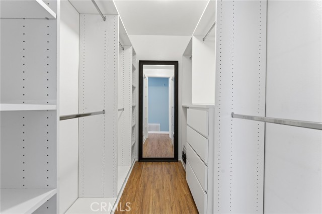 Detail Gallery Image 33 of 48 For 5350 White Oak Ave #413,  Encino,  CA 91316 - 2 Beds | 2 Baths