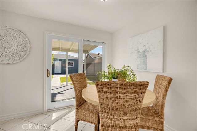 Image 11 of 34 For 10542 Rose Street