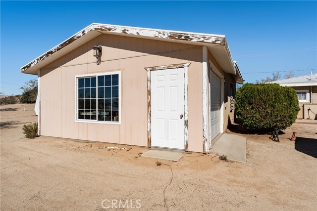 Detail Gallery Image 8 of 40 For 3350 Dawn, Rosamond,  CA 93560 - 2 Beds | 1/1 Baths