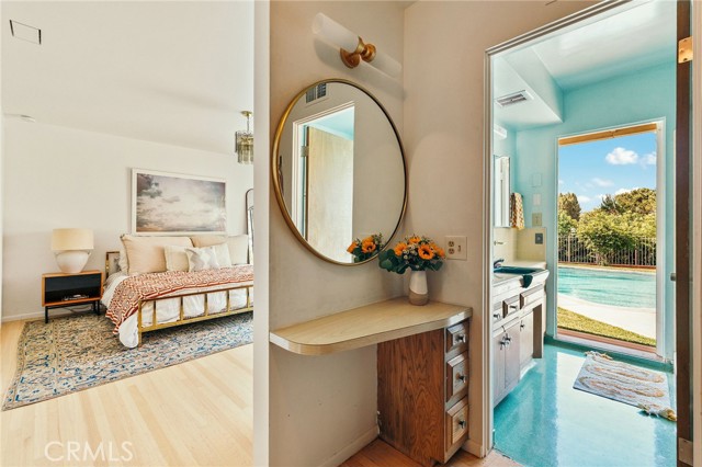 34 Shady Vista Road, Rolling Hills Estates CA: https://media.crmls.org/medias/d8e99708-8945-4b43-ba0a-e5ea2a20fb33.jpg