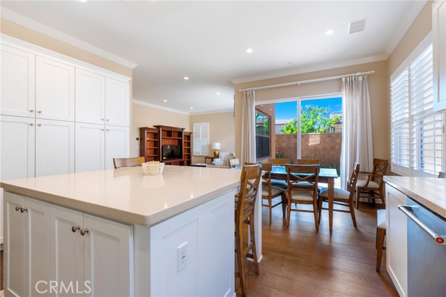 Detail Gallery Image 8 of 34 For 71 Brixton, Irvine,  CA 92620 - 4 Beds | 3 Baths