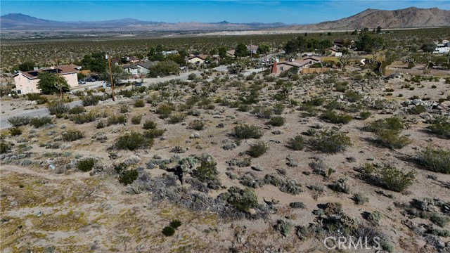 Detail Gallery Image 9 of 9 For 781 Zircon Rd, Lucerne Valley,  CA 92356 - – Beds | – Baths