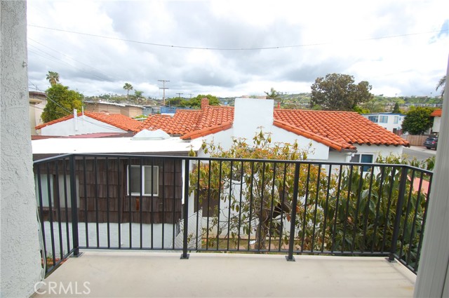 Detail Gallery Image 15 of 16 For 228 Avenida Victoria #C,  San Clemente,  CA 92672 - 2 Beds | 1 Baths