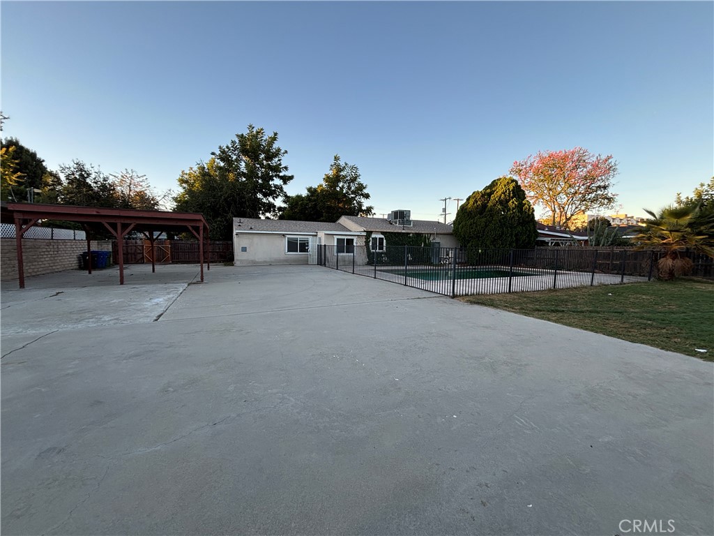 MLS #OC25250507 image #17