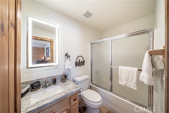 42728 Timberline Trail, Big Bear Lake CA: https://media.crmls.org/medias/d8ecacb0-8ad8-49b6-8784-361e18f3ee43.jpg