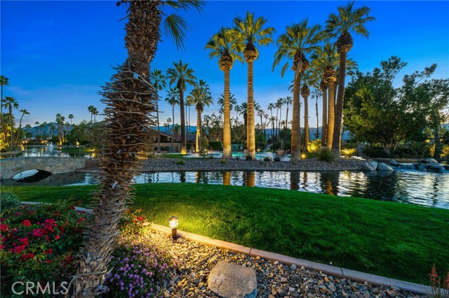 67 Laredo Lane, Palm Desert, CA 92211