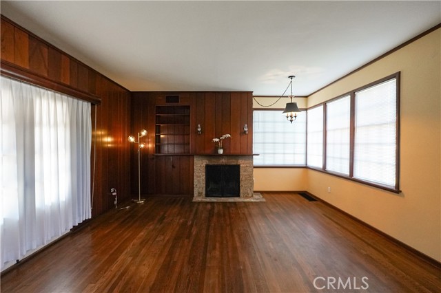 Detail Gallery Image 4 of 36 For 2038 H, Merced,  CA 95340 - 2 Beds | 2 Baths