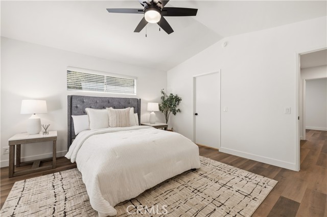 Detail Gallery Image 15 of 32 For 24603 Little Oak, Newhall,  CA 91321 - 5 Beds | 4 Baths