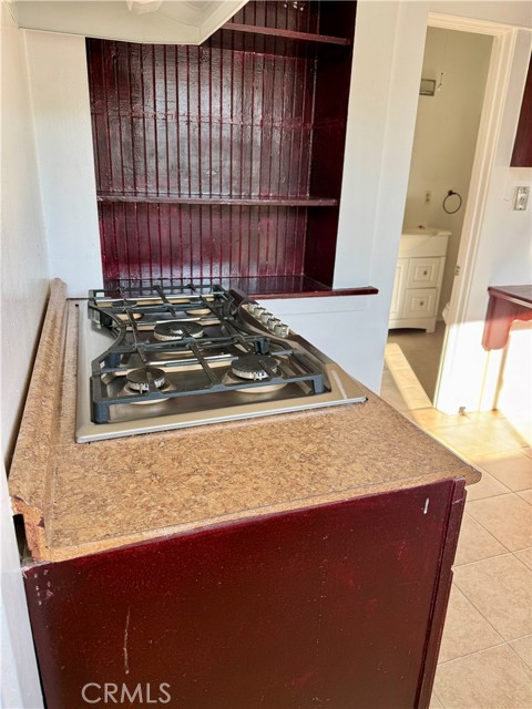 Detail Gallery Image 5 of 12 For 411 Myrtle, Glendale,  CA 91203 - 2 Beds | 1 Baths