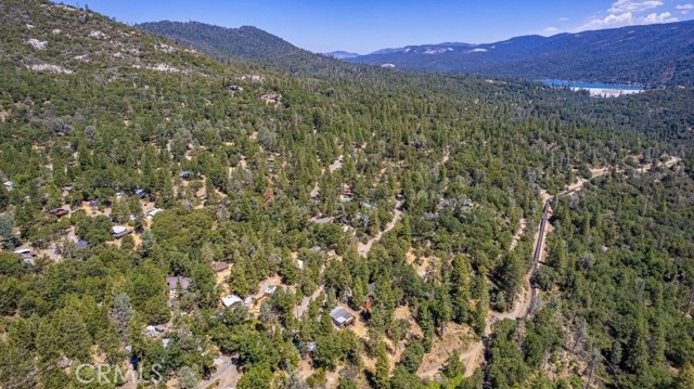 35853 Sierra Linda Drive, Wishon CA: https://media.crmls.org/medias/d8eddd5e-c9ca-48bf-8d6c-d249e7548013.jpg