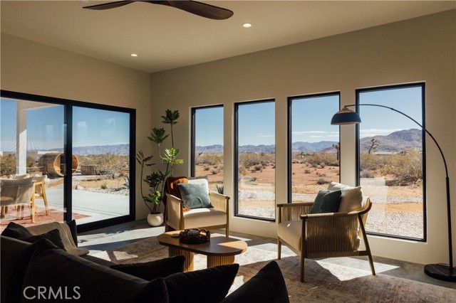 Detail Gallery Image 10 of 55 For 2576 Sunny Vista Rd, Joshua Tree,  CA 92252 - 3 Beds | 2 Baths