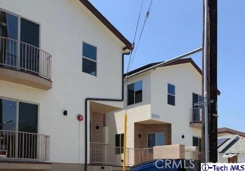 Detail Gallery Image 2 of 3 For 9951 Marcus Ave #103,  Tujunga,  CA 91042 - 3 Beds | 2 Baths