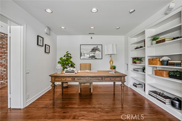 Detail Gallery Image 9 of 16 For 42 Empty Saddle Rd, Rolling Hills Estates,  CA 90274 - 5 Beds | 4/1 Baths