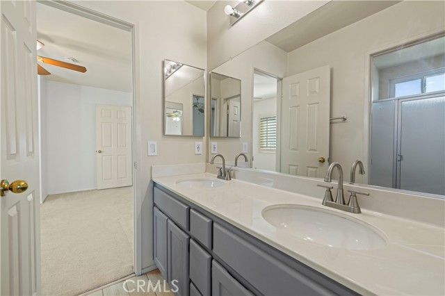 27668 Lonestar Place, Castaic CA: https://media.crmls.org/medias/d8f2d312-04a0-4a3f-8699-de8fd30d5503.jpg