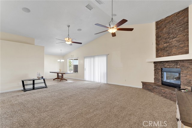 Detail Gallery Image 11 of 36 For 22032 Flathead Rd, Apple Valley,  CA 92307 - 3 Beds | 2 Baths