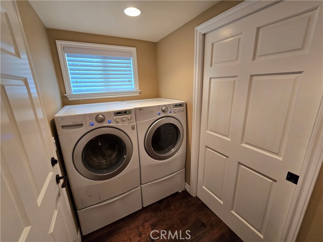 Detail Gallery Image 27 of 39 For 249 Loyola Rd, Costa Mesa,  CA 92626 - 4 Beds | 2 Baths