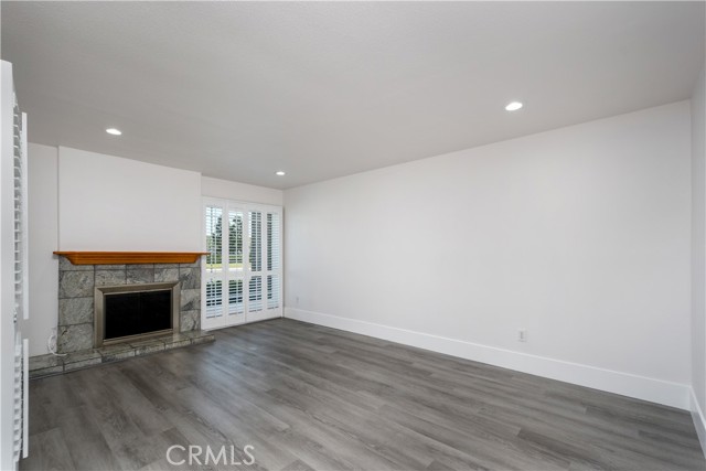 11263 Knott Avenue, Cypress CA: https://media.crmls.org/medias/d8f4bda1-e52d-425a-bfad-2482e7c0cba7.jpg