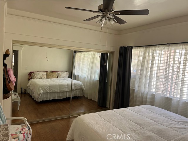138 N Dillon Street, Los Angeles CA: https://media.crmls.org/medias/d8f64ce1-2ed3-41db-aa8f-53f7a6fa11fc.jpg