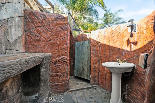 Detail Gallery Image 55 of 69 For 922 Armata Dr, Corona,  CA 92881 - 5 Beds | 4/1 Baths