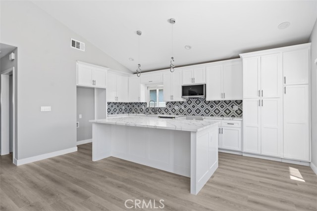 5671 Vonnie Lane, Cypress CA: https://media.crmls.org/medias/d8f84332-6124-48fc-8f8b-c4f840c66f87.jpg