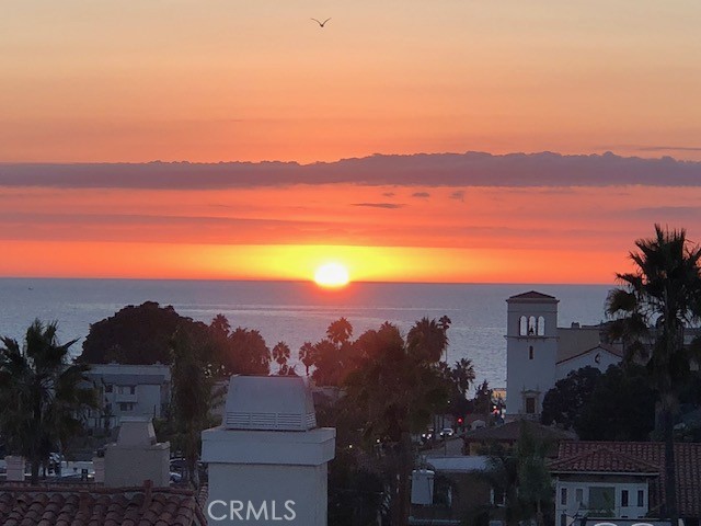 Detail Gallery Image 59 of 65 For 227 S Helberta Ave #B,  Redondo Beach,  CA 90277 - 4 Beds | 3/1 Baths