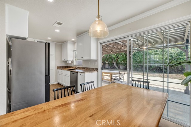 Detail Gallery Image 10 of 31 For 9557 Meadow St, Rancho Cucamonga,  CA 91730 - 2 Beds | 1 Baths